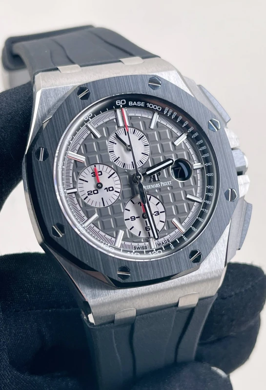 Audemars Piguet Chronograph 44mm 26400IO.OO.A004CA.01 3