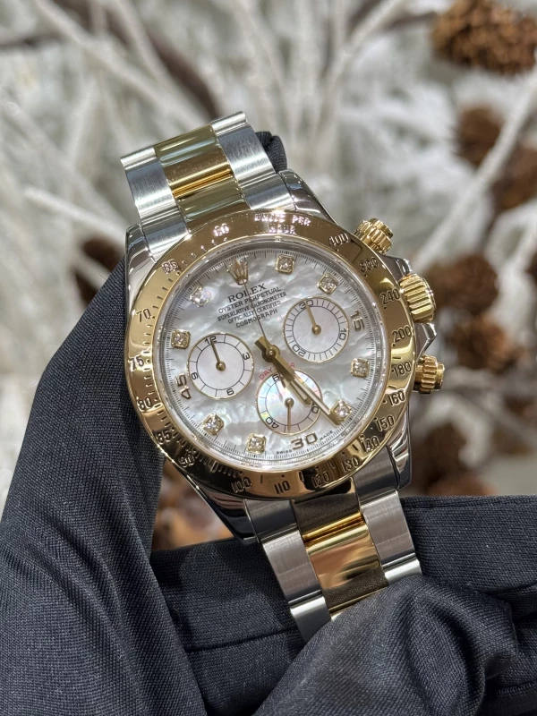 Rolex Cosmograph 40mm Steel and Yellow Gold 116523 6