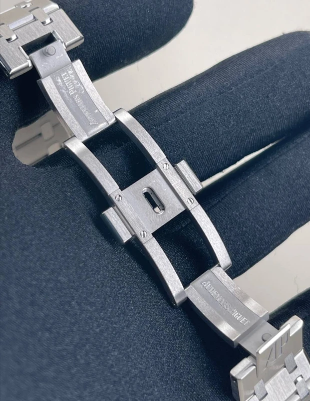 Audemars Piguet Selfwinding 15510ST.OO.1320ST.07 6