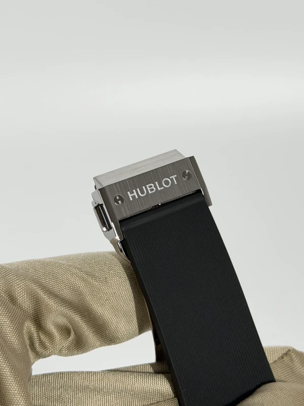 Hublot Titanium 511.NX.1171.RX 6