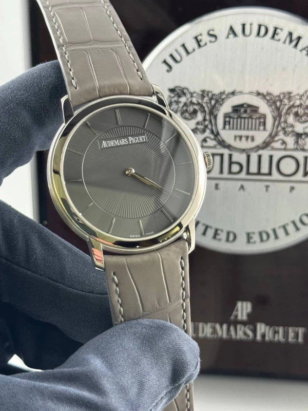 Audemars Piguet Большой Театр 15181BC.OO.A005CR.01 7