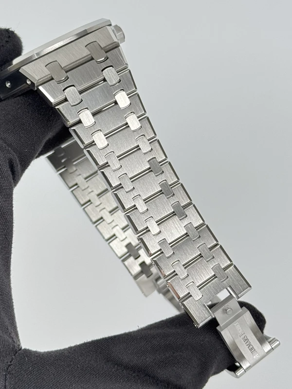 Audemars Piguet Perpetual Calendar 26574ST.OO.1220ST.02 7