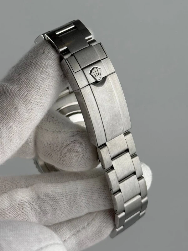 Rolex 40mm Steel 114060-0002 9