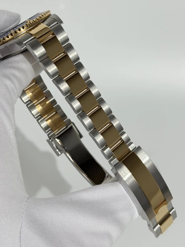 Rolex Date 41 mm Steel and Yellow Gold 126613lb-0002 3