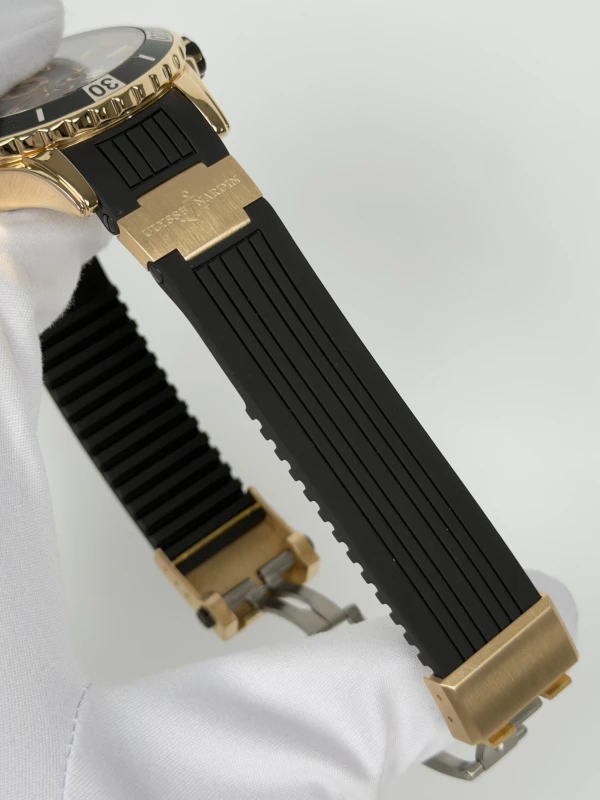 Ulysse Nardin Diver 266-10-3/92 5