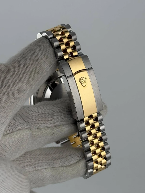 Rolex 41mm Steel and Yellow Gold 126333-0014 3