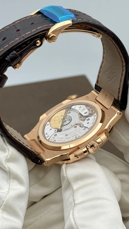 Patek Philippe 5712 5712R-001 7
