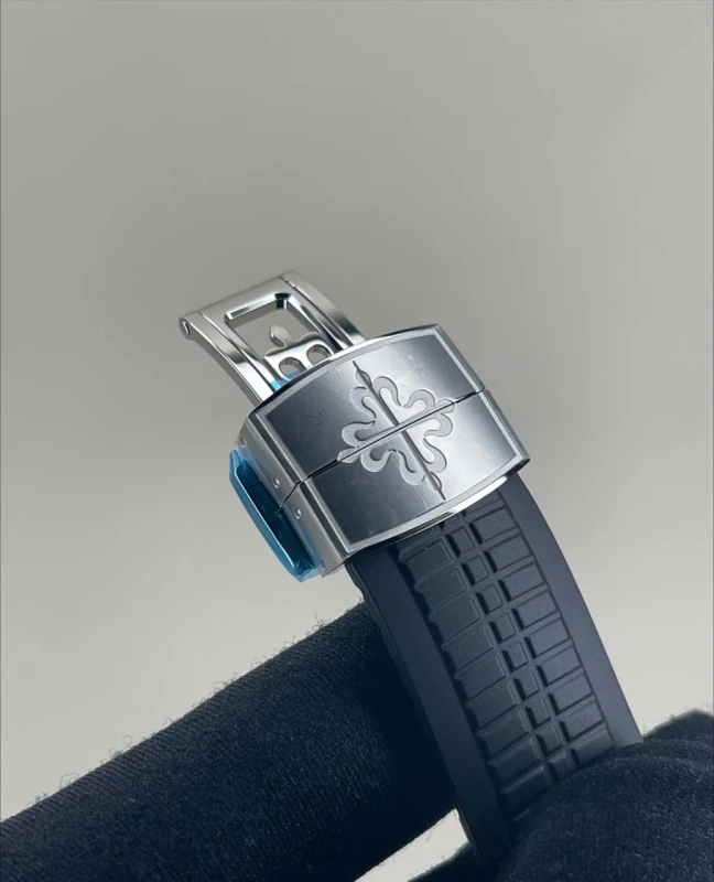 Patek Philippe 5167 5167A-001 7