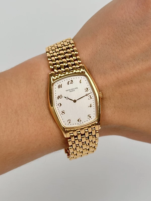 Patek Philippe 3842/002 5