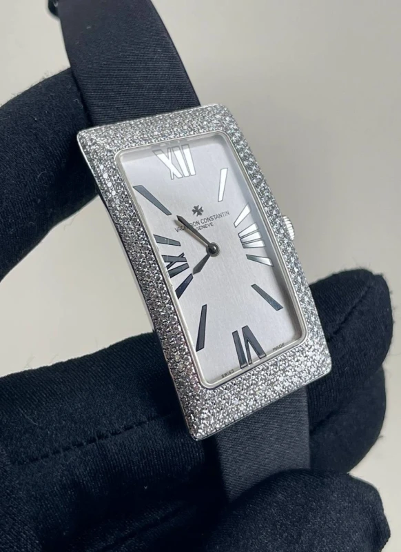 Vacheron Constantin Cambree Small Model Paved 25515/000G-9233 3