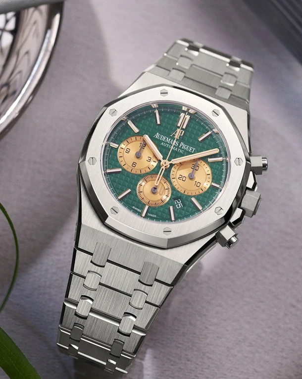 Audemars Piguet Hour Glass Commomorative Edition 26332PT.OO.1220PT.01 3