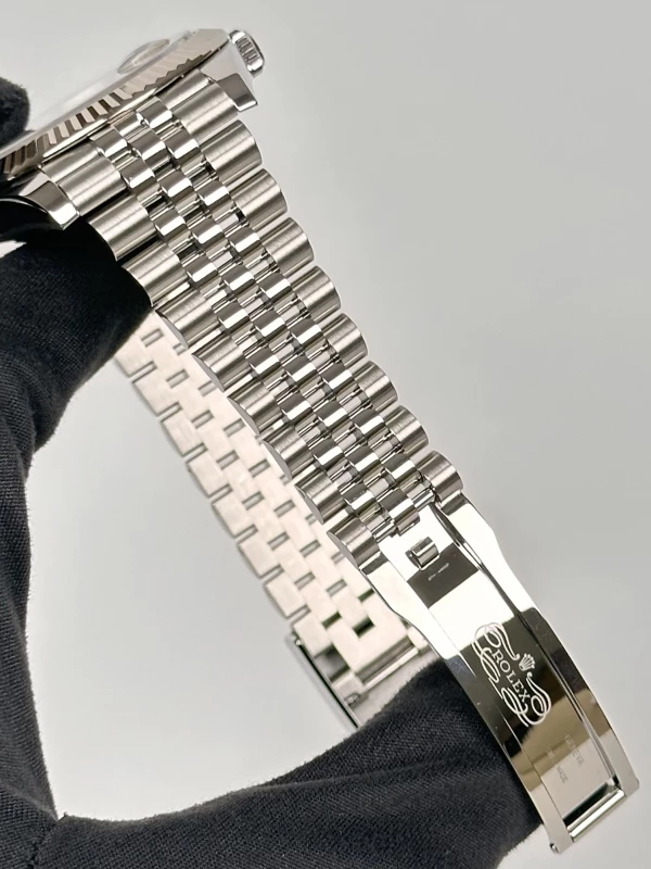 Rolex 41 mm, steel and white gold 126334-0032 6