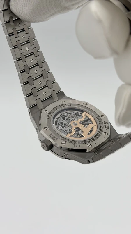 Audemars Piguet ROYAL OAK PERPETUAL CALENDAR «150 THE ANNIVERSARY» 26585XT.OO.1220XT.01 7