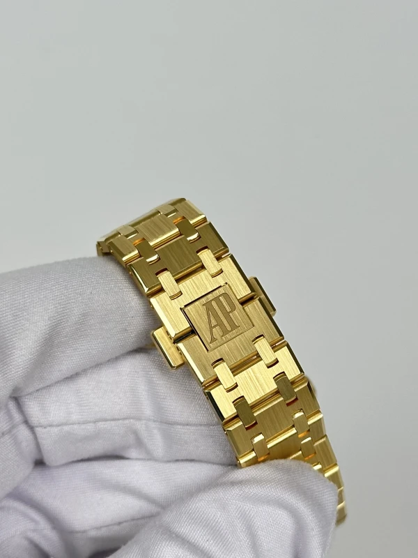 Audemars Piguet Selfwinding 37 mm Special edition  15550BA.OO.1356BA.02 7