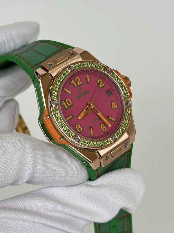 Hublot Pop Art King Gold Apple 39mm 465.OG.7398.LR.1222.POP16 3