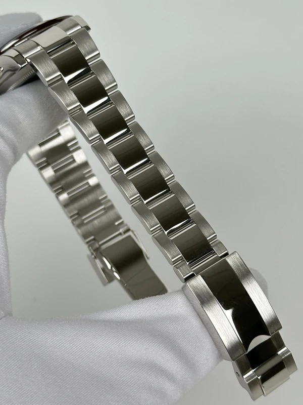 Rolex Cosmograph 40mm Platinum  116506-0001 5