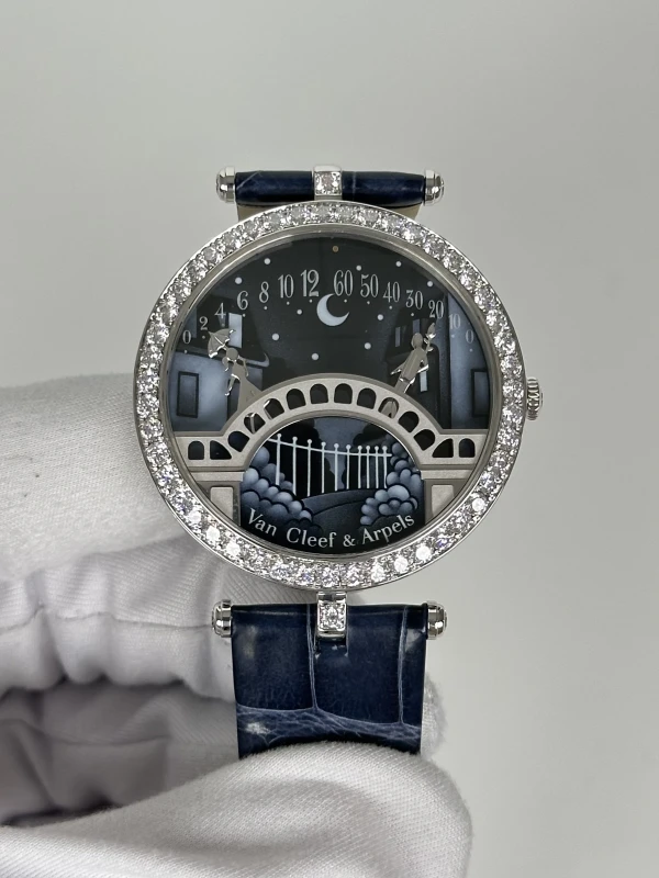 Van Cleef & Arpels Lady Arpels Pont des Amoureux VCARO8TY00 2