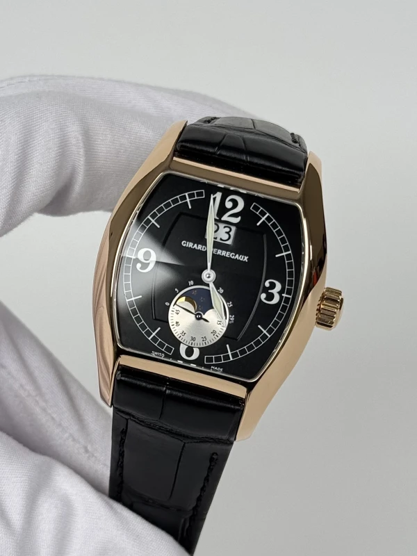 Girard Perregaux Richeville Large Date Moon-Phases 27600-52-681-BA6A 4