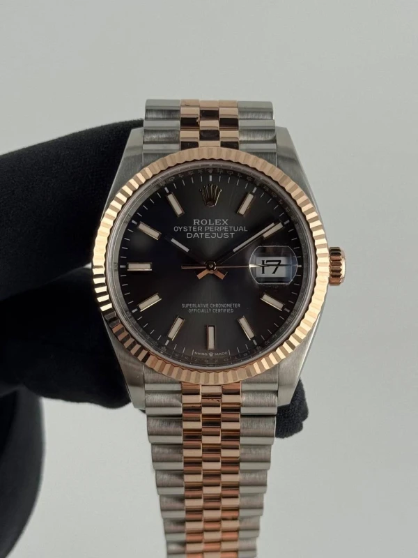 Rolex 36 mm, Oystersteel and Everose gold 126231-0013 2