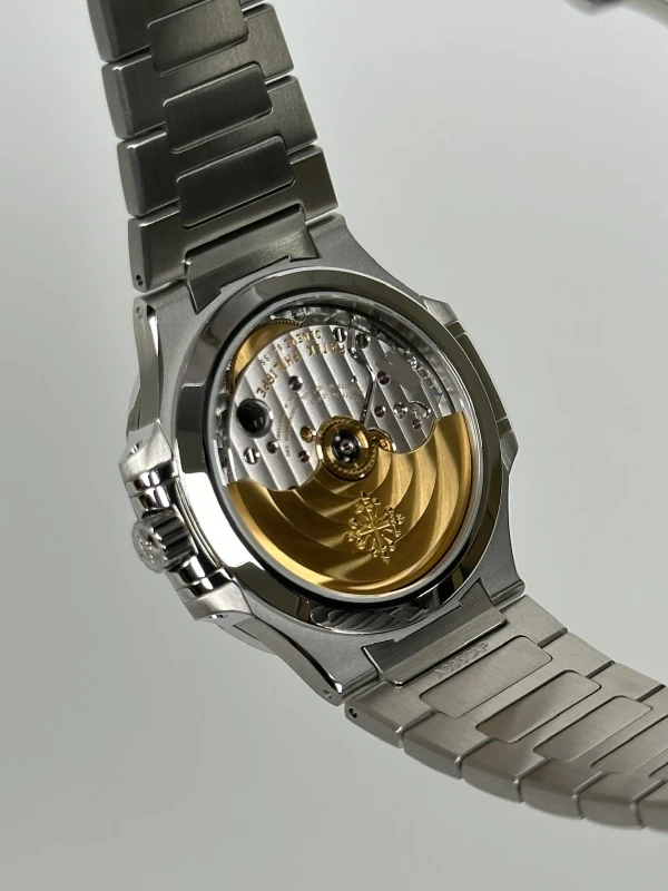 Patek Philippe Lady 7118 7118/1200A-001 9