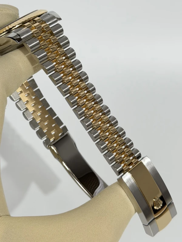 Rolex 41mm Steel and Yellow Gold 126333-0014 3