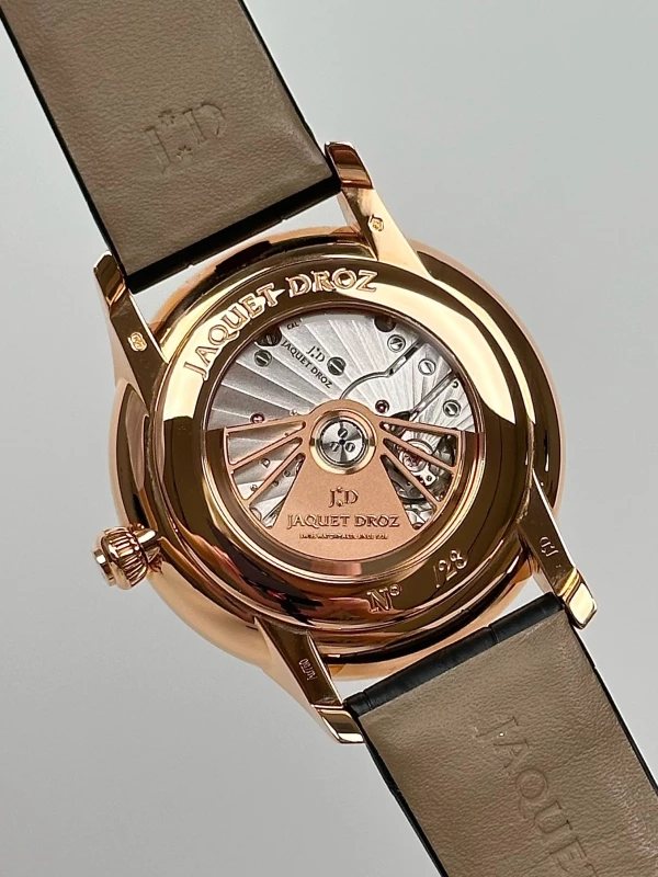 Jaquet Droz Petite Heure Minute Dragon J005033319 9