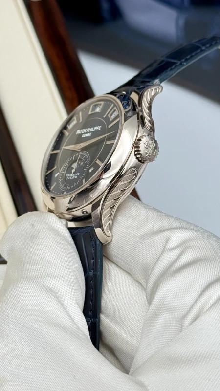 Patek Philippe 5207 5207G-001 7