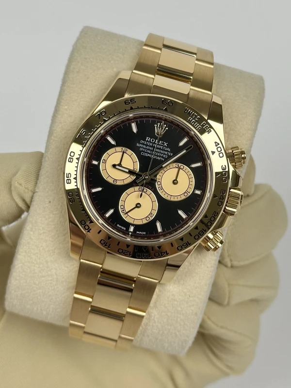 Rolex Cosmograph 40mm Yellow Gold 126508-0002 3