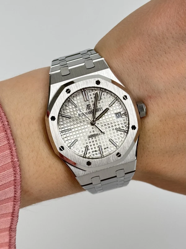 Audemars Piguet Selfwinding 37 mm 15450ST.OO.1256ST.01 8