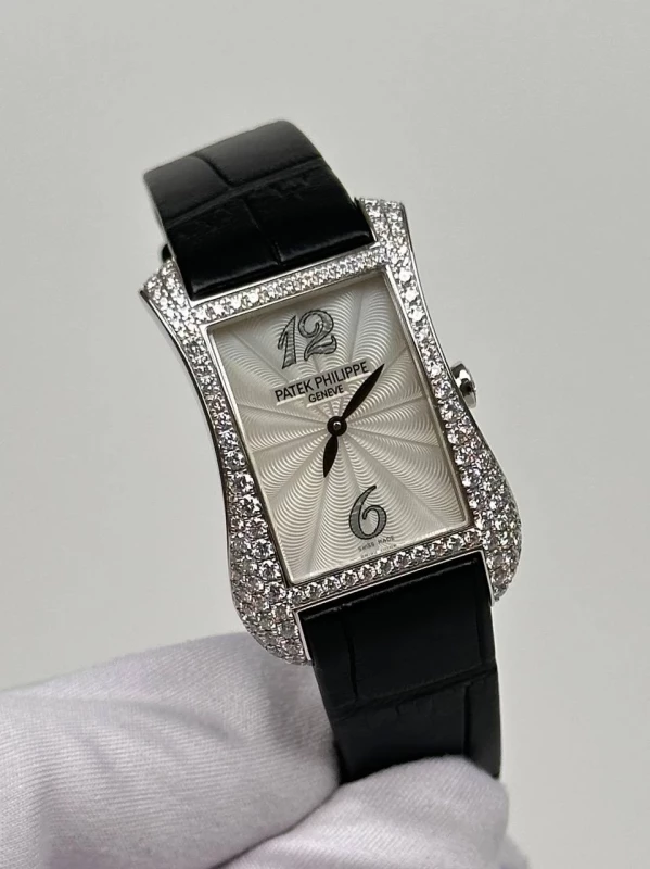Patek Philippe 4972 Serata 4972G-001 3