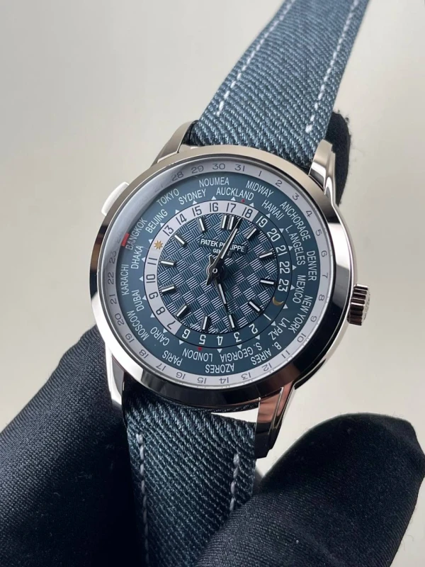 Patek Philippe World Time 5330G 2