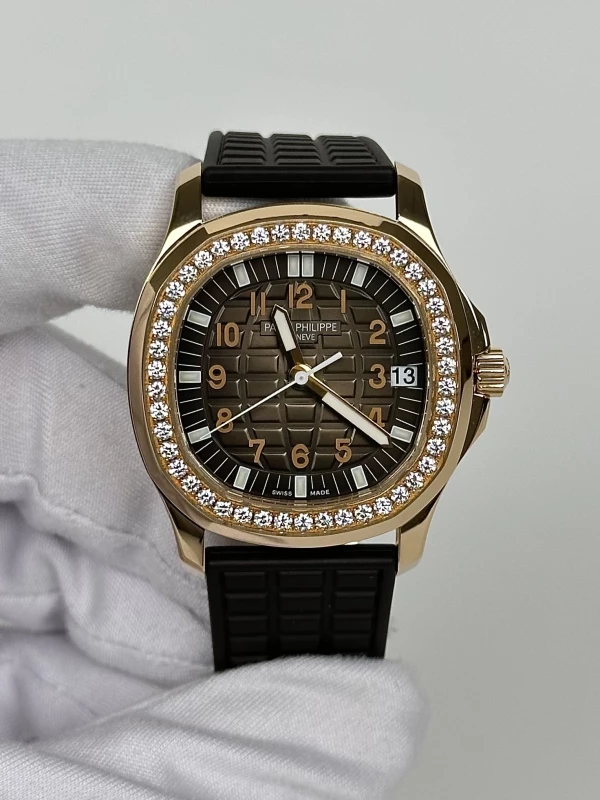 Patek Philippe 5068 Aquanaut Luce 5068R-001 2
