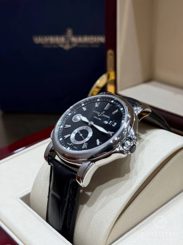 Ulysse Nardin Dual Time 42 mm 243-55/92 3