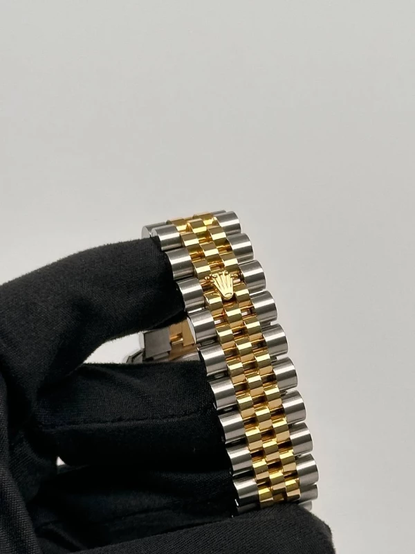 Rolex 36mm. 116233FIX 7