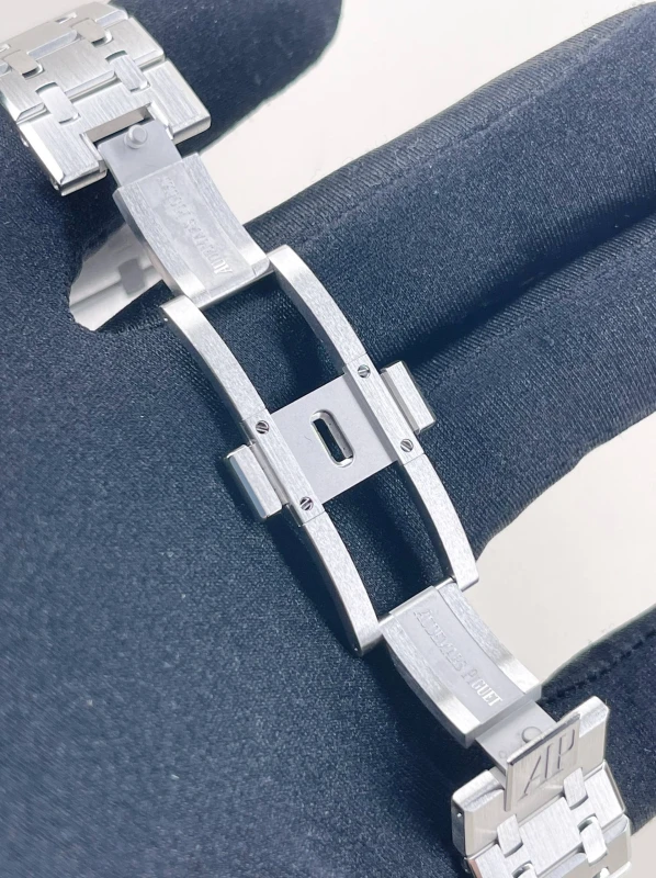 Audemars Piguet SELFWINDING CHRONOGRAPH 41 MM 26240ST.OO.1320ST.06 7