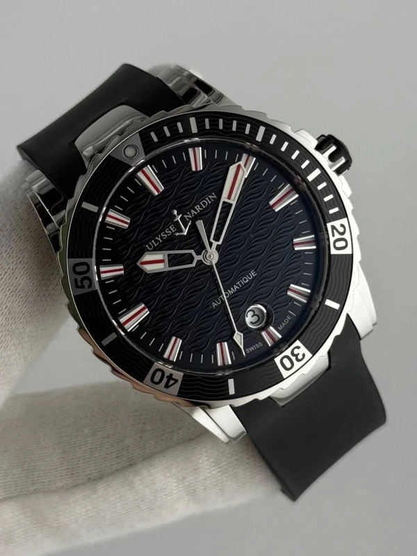 Ulysse Nardin Lady 8153-180-3/02 5