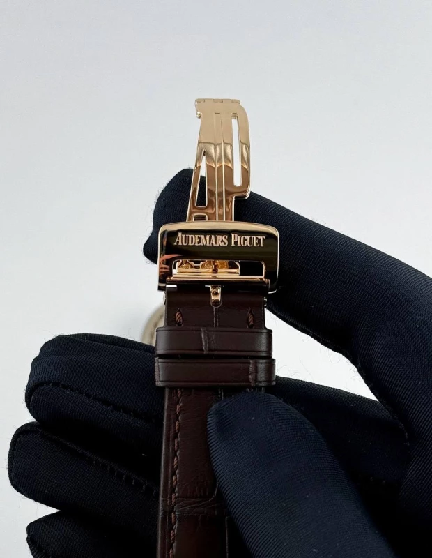 Audemars Piguet  4101 15350OR.OO.D093CR.01 8
