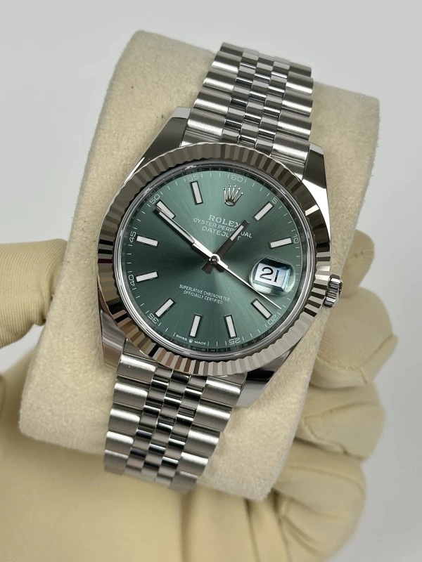 Rolex 41 mm, Oystersteel and white gold 126334-0028 3