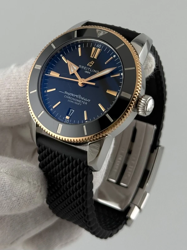 Breitling HERITAGE B20 AUTOMATIC 42 UB2010121B1S1 3