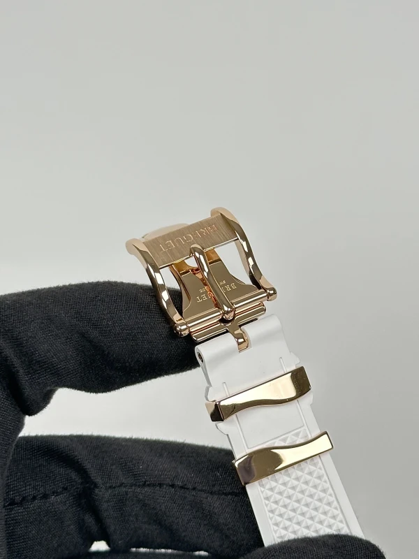 Breguet 8828 8828BR/5D/586/DD00 8