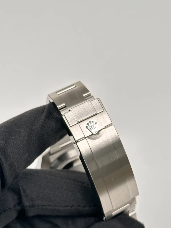 Rolex Date 40mm Steel Ceramic 116610lv-0002 7