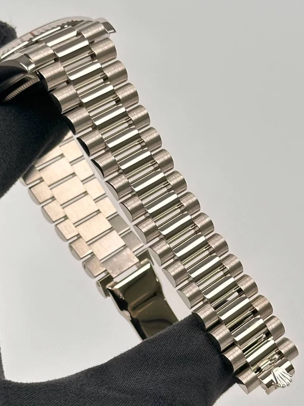 Rolex 40mm White Gold 228239 5