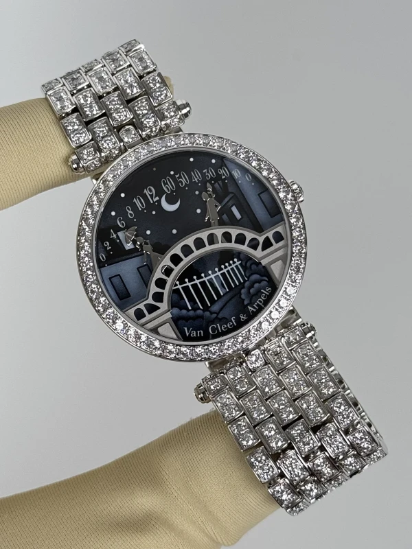 Van Cleef &amp; Arpels Lady Arpels Pont des Amoureux 38mm VCARN9VJ00 2