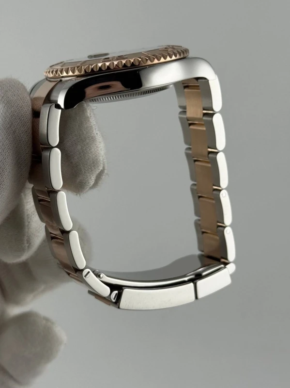 Rolex 37 mm, steel and Everose gold 268621-0004 7