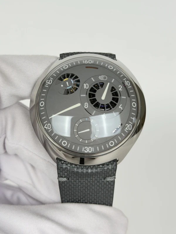 Ressence TYPE 2 Grey 2