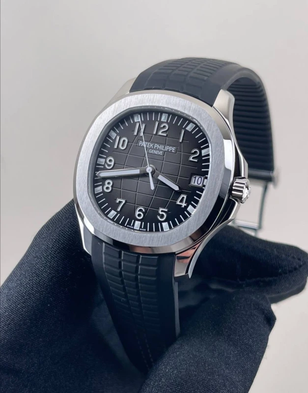 Patek Philippe 5167 5167A-001 2