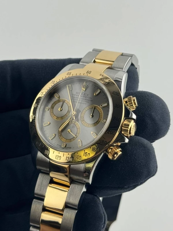 Rolex Cosmograph 40mm Steel and Yellow Gold 116523 5