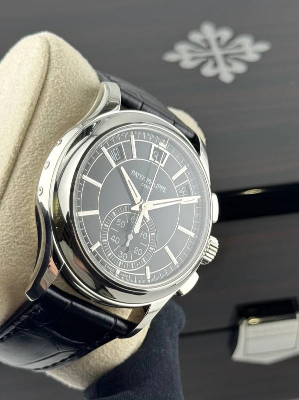 Patek Philippe 5905 5905P-010 6