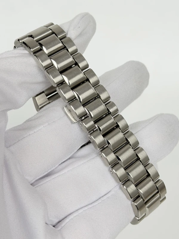 Laurent Ferrier Sport Auto LCF040.T1.C1GC5 3