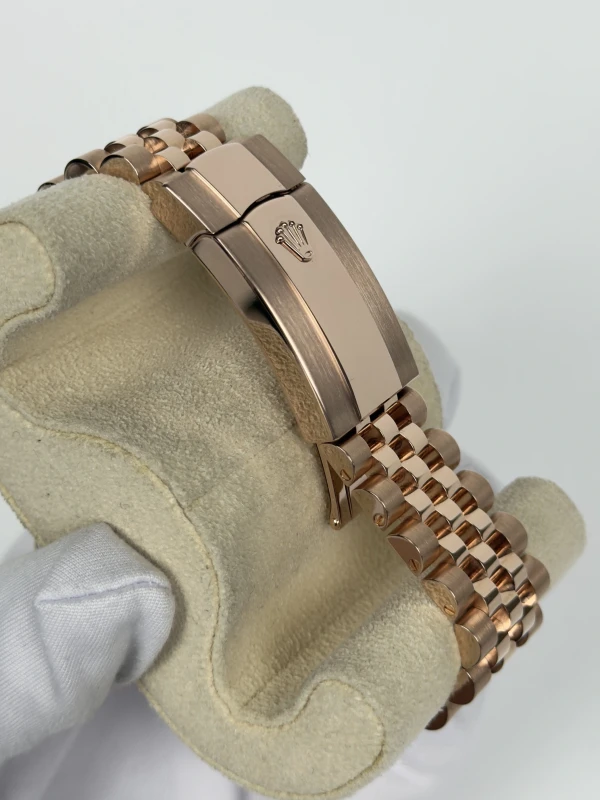 Rolex 42 mm, Everose gold 336935-0006 4